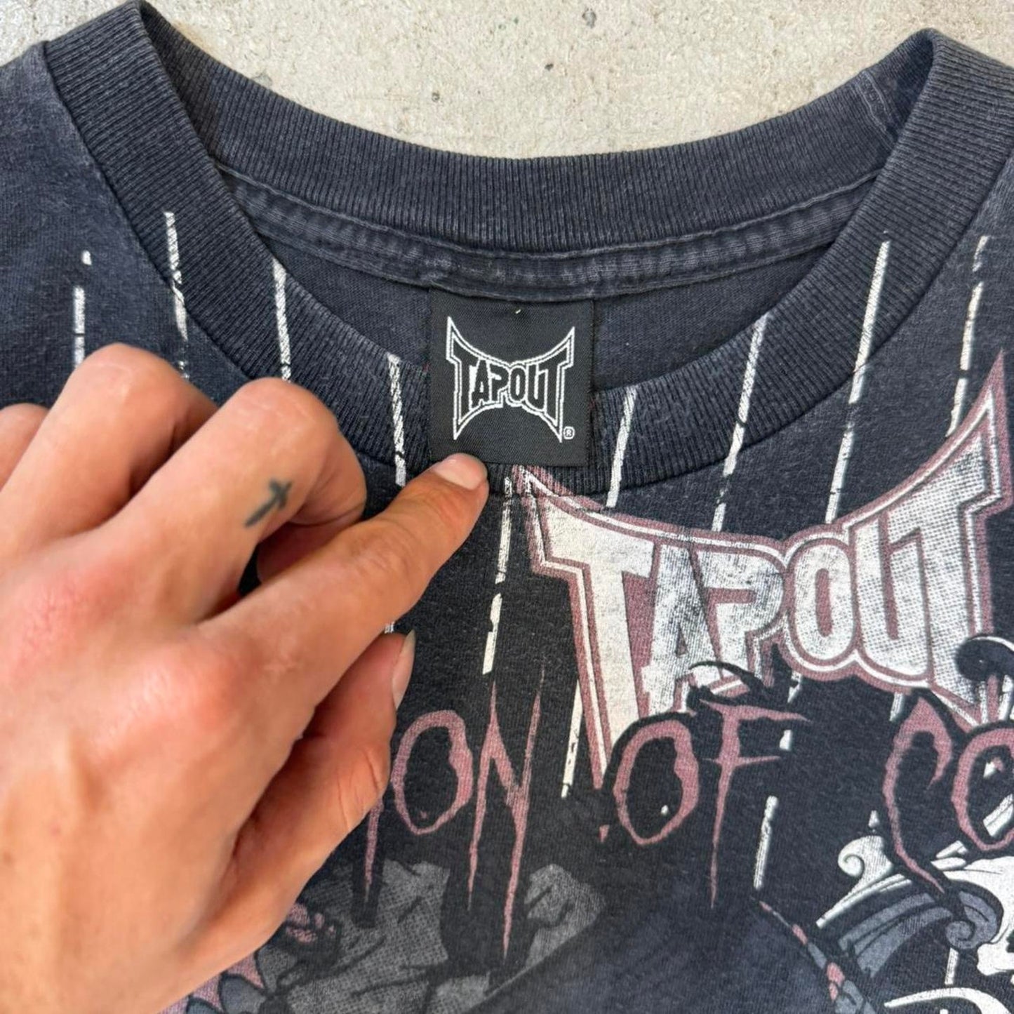 Y2k affliction tapout tee black