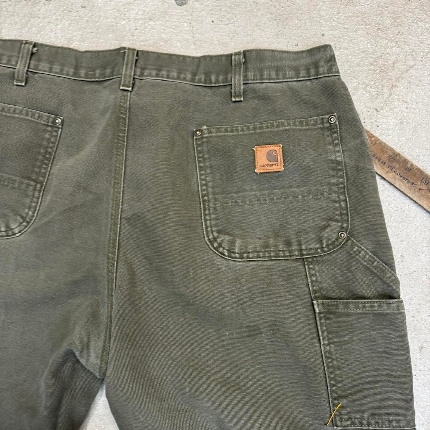 Green carpenter work pants