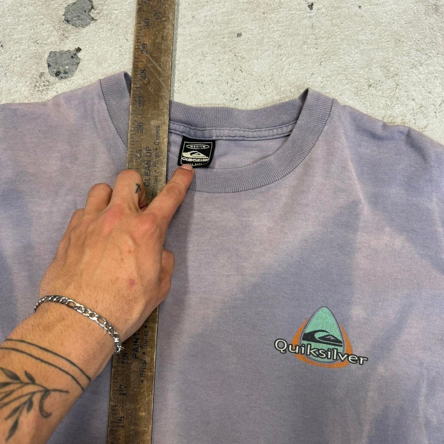 Quiksilver faded grey t shirt