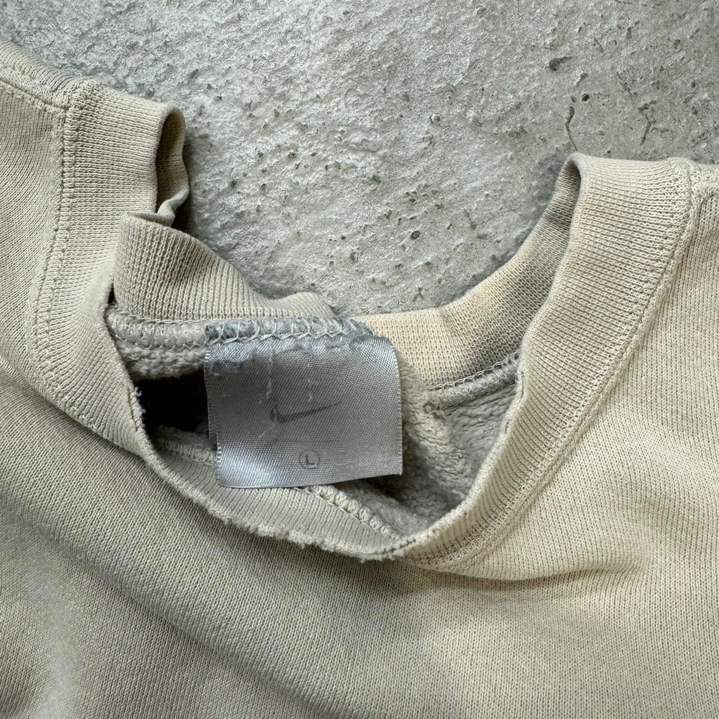 Nike cream sweatshirt with embroidered