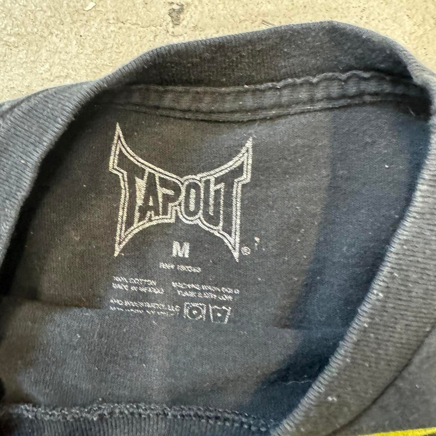 Tapout black and green tee