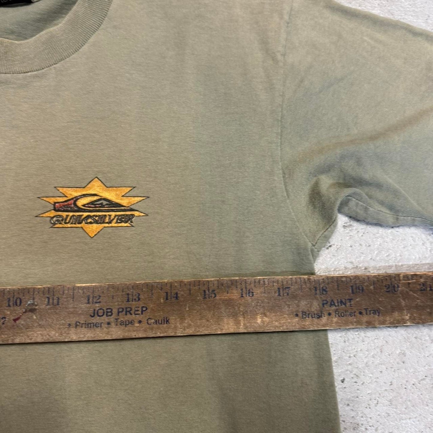 Quiksilver green and yellow tee