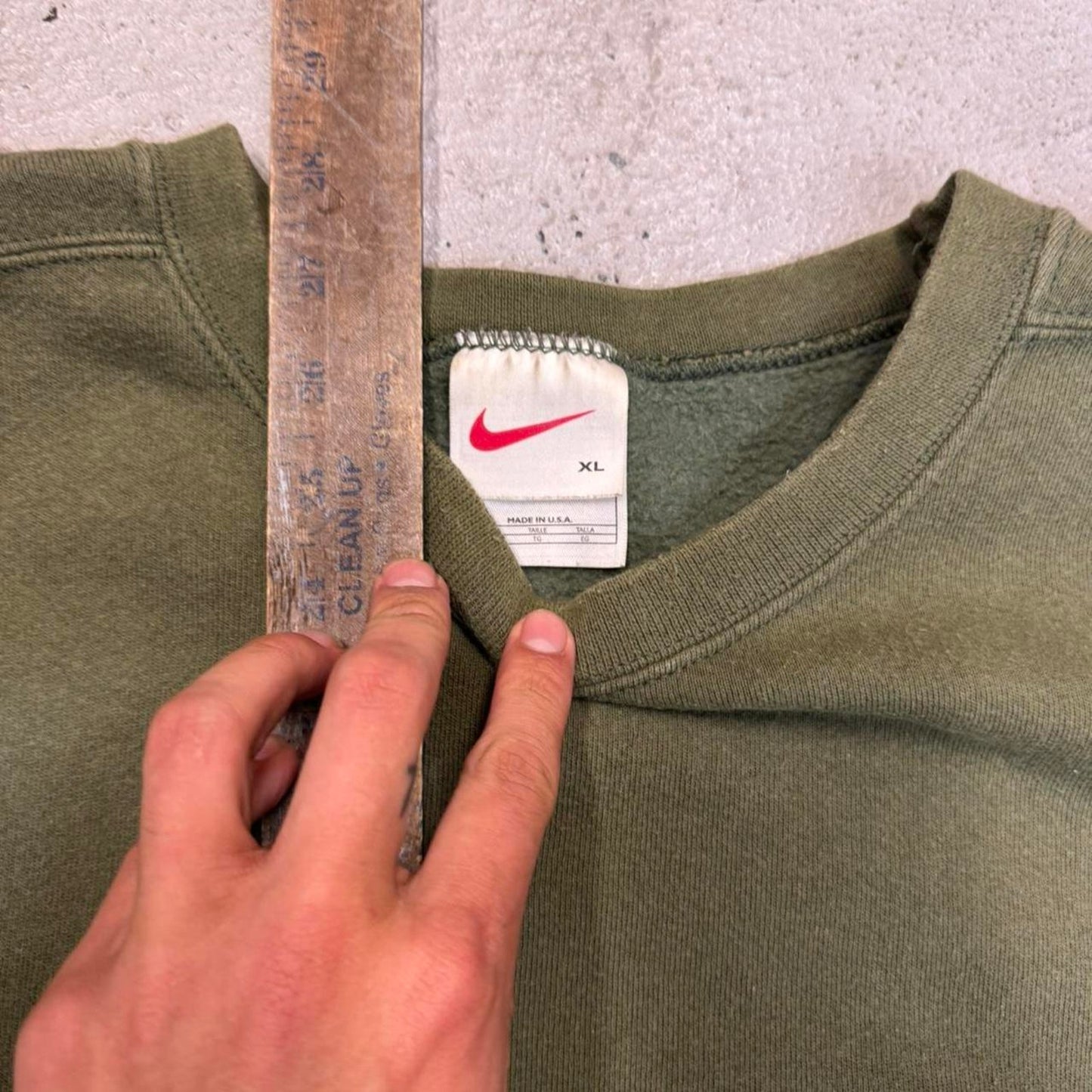 Nike green crewneck sweatshirt 90s