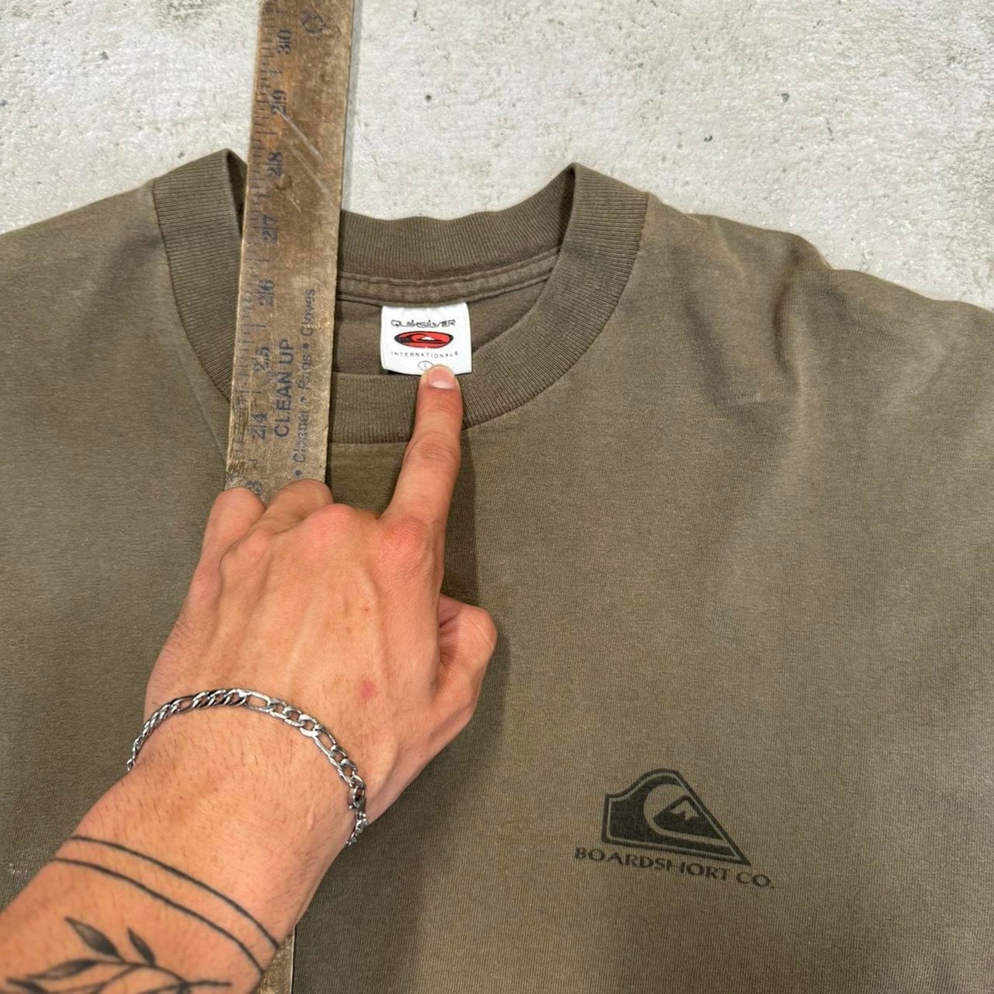 Quiksilver olive green and brown